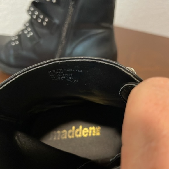 Madden 90’s Studded Combat boot - Picture 7 of 8